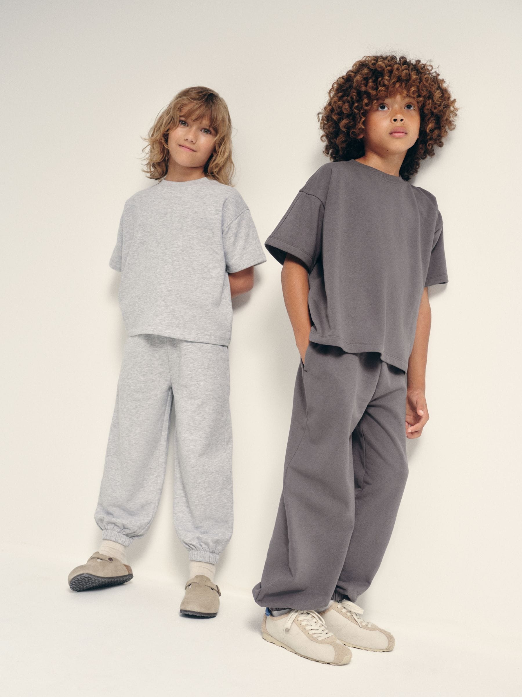 Dsiney Kidz - The Set 2 Pack Oversized Short Sleeve Crew and Relaxed Cuff Joggers Charcoal Grey/Grey Marl image 5