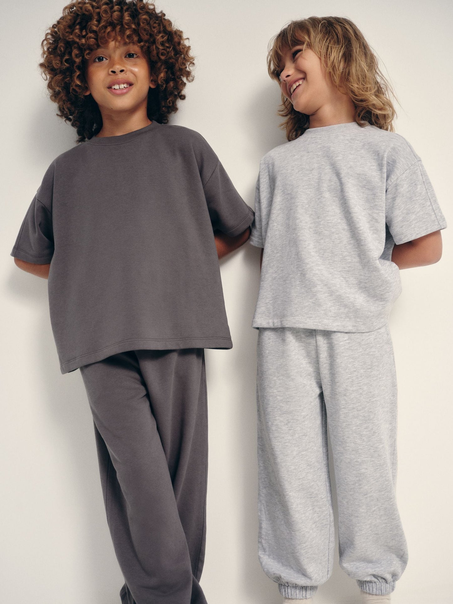 Dsiney Kidz - The Set 2 Pack Oversized Short Sleeve Crew and Relaxed Cuff Joggers Charcoal Grey/Grey Marl image 6
