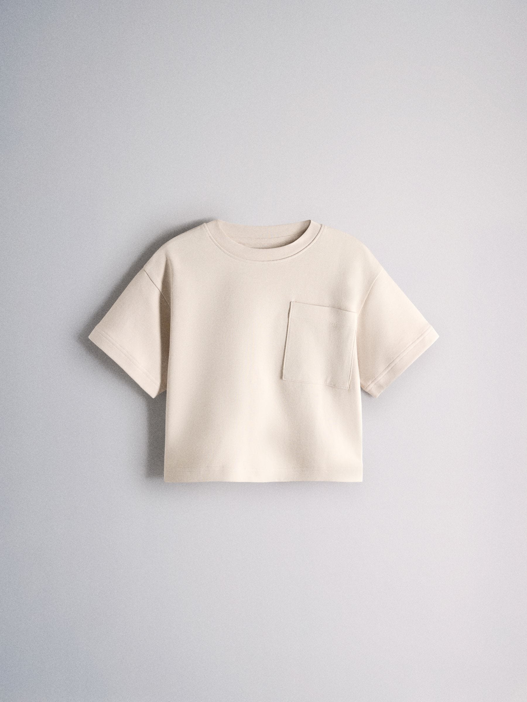 Dsiney Kidz - The Set Short Sleeve Interlock Jersey Pocket T-Shirt and Wide Leg Jogger Set Cream image 2