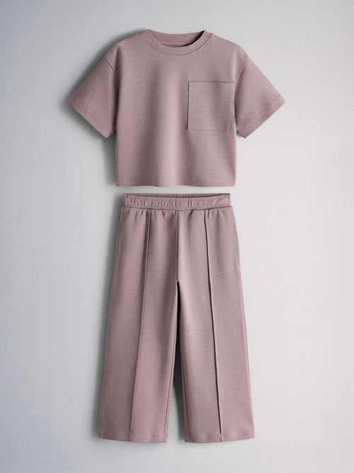 Dsiney Kidz - The Set Short Sleeve Interlock Jersey Pocket T-Shirt and Wide Leg Jogger Set Purple image 1