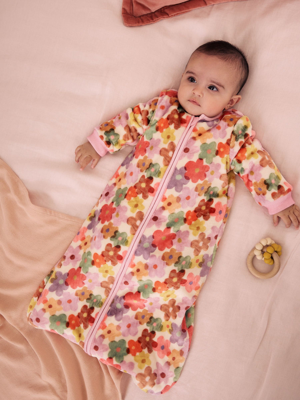 Dsiney Kidz - Multi Floral 2.5 Tog Fleece Baby Sleep Bag image 1