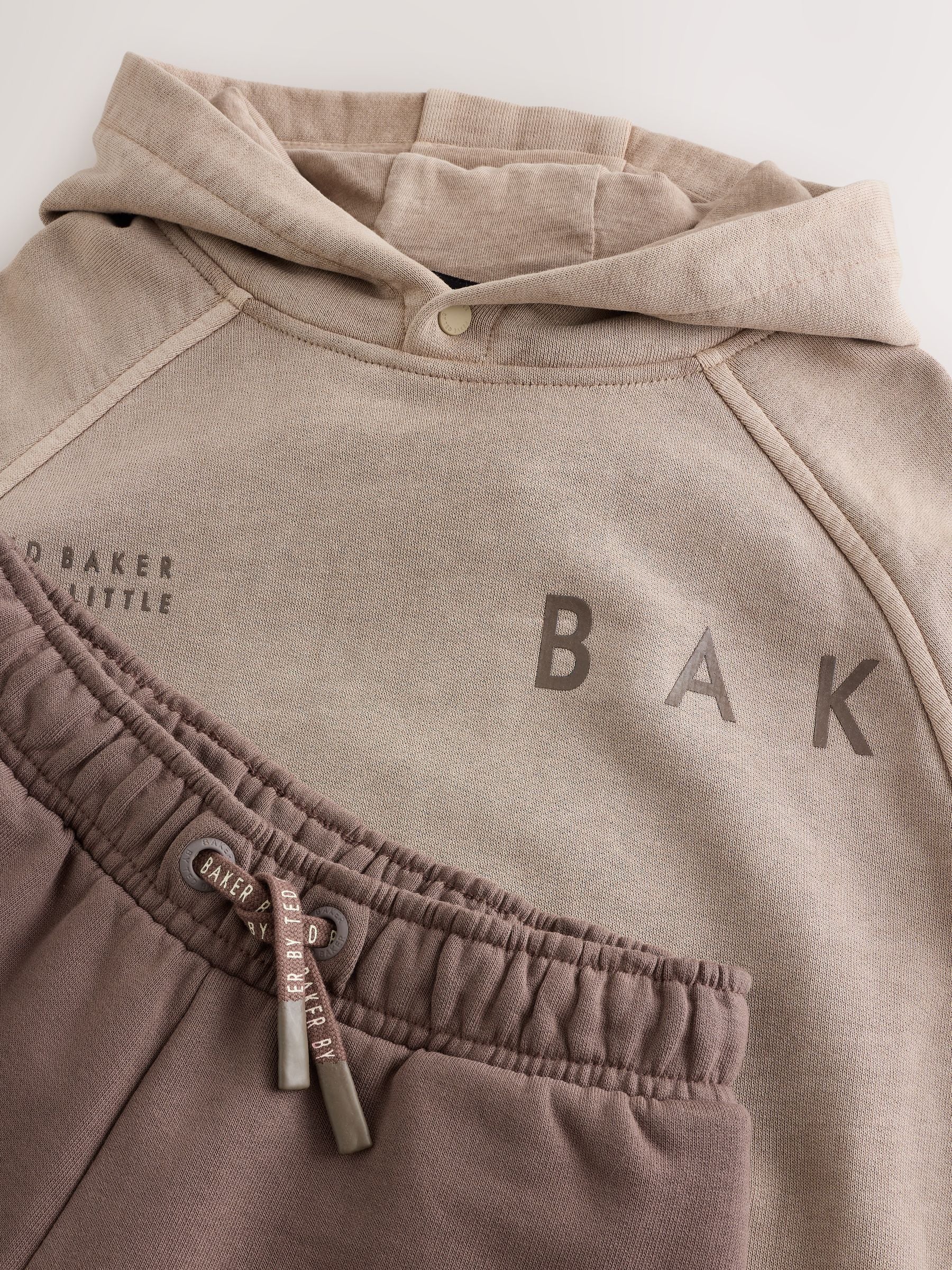 Dsiney Kidz - Baker by Ted Baker Stone Oversized Washed Graphic Hoodie and Wide Leg Joggers Set image 10