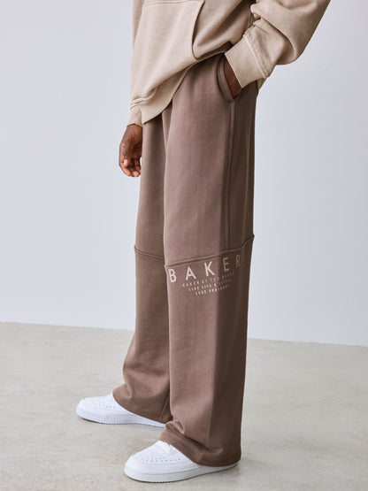 Dsiney Kidz - Baker by Ted Baker Stone Oversized Washed Graphic Hoodie and Wide Leg Joggers Set image 2