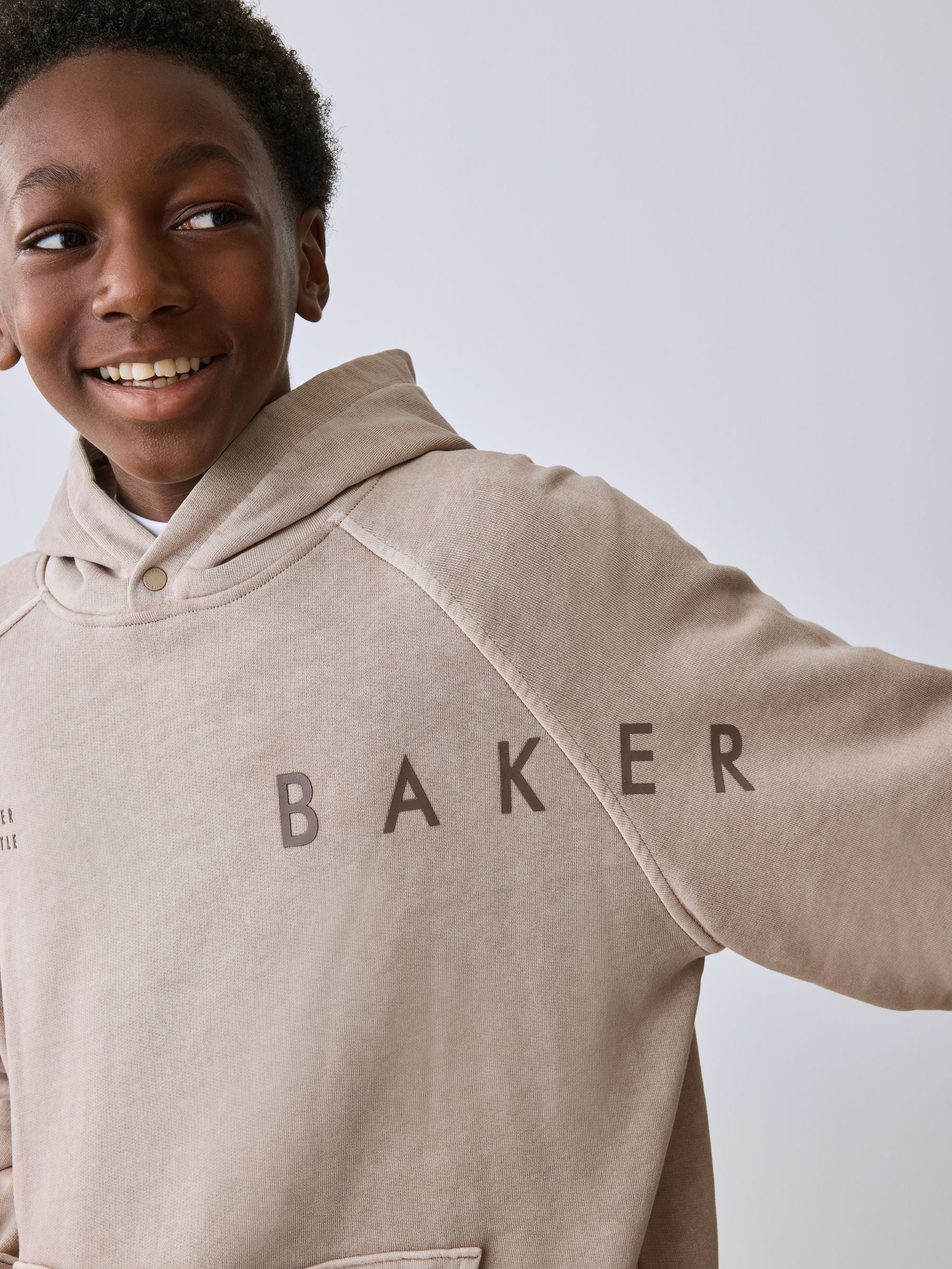 Dsiney Kidz - Baker by Ted Baker Stone Oversized Washed Graphic Hoodie and Wide Leg Joggers Set image 6