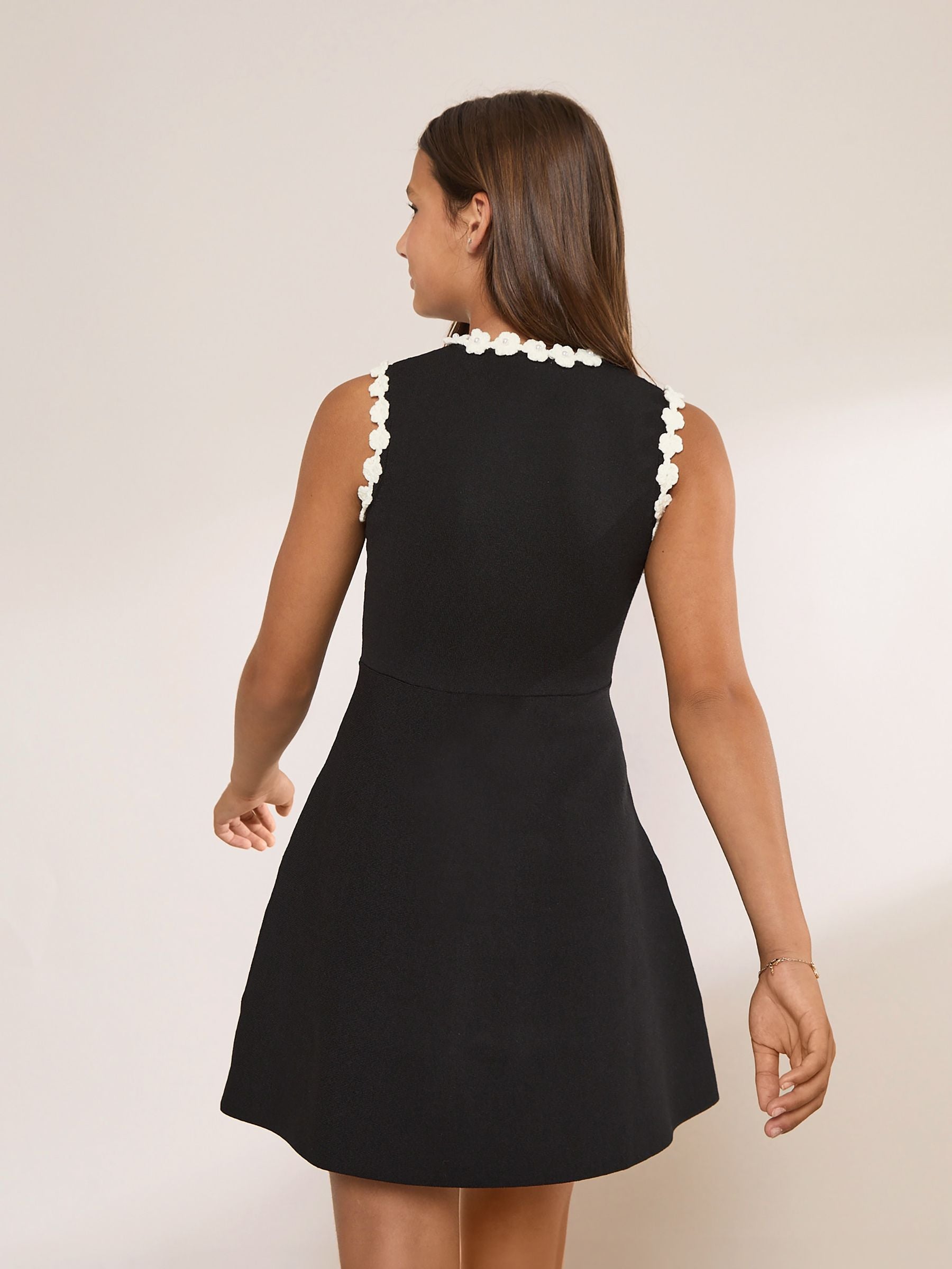Dsiney Kidz - Lipsy Black Sleeveless Knit Dress (5-16yrs) image 5