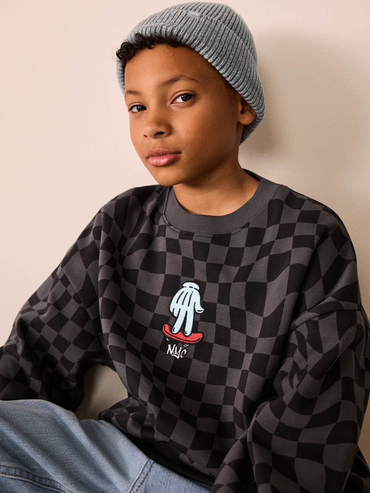 Dsiney Kidz - Grey Knitted Beanie Hat (1-16yrs) image 1