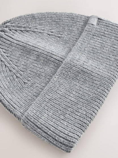 Dsiney Kidz - Grey Knitted Beanie Hat (1-16yrs) image 4