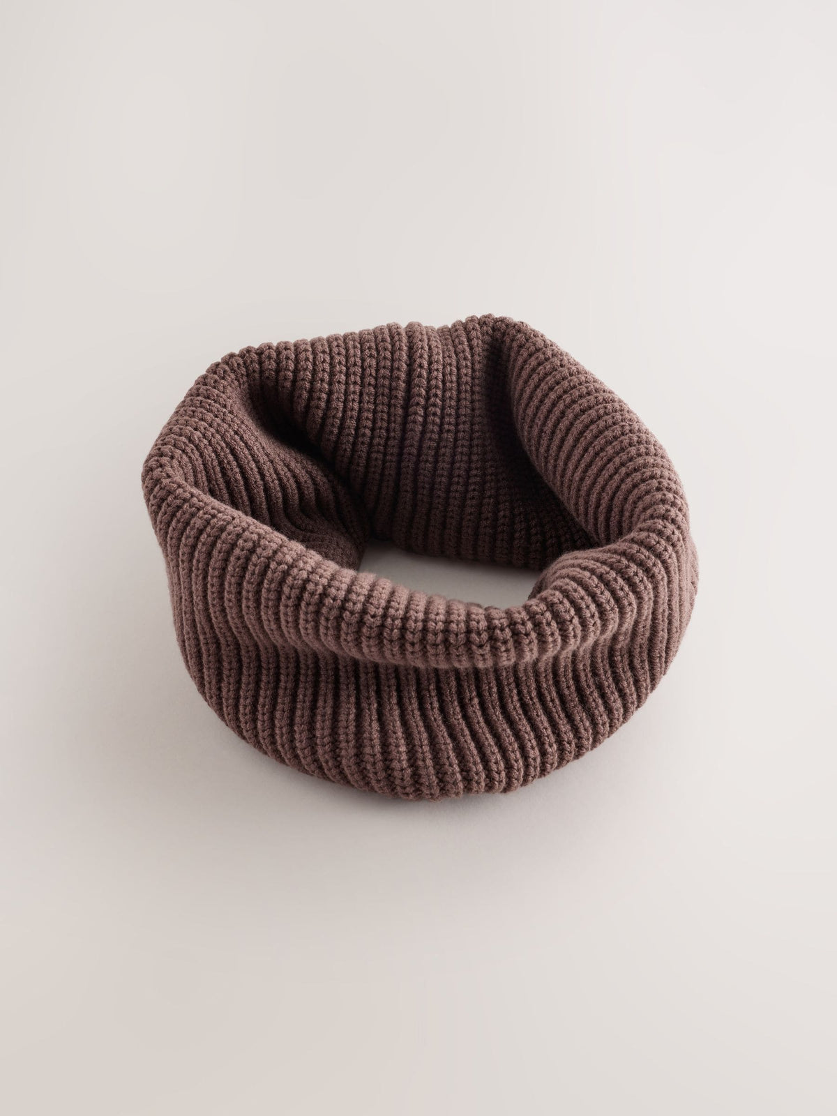 Dsiney Kidz - Chocolate Brown Ribbed Knitted Snood (1-16yrs) image 1