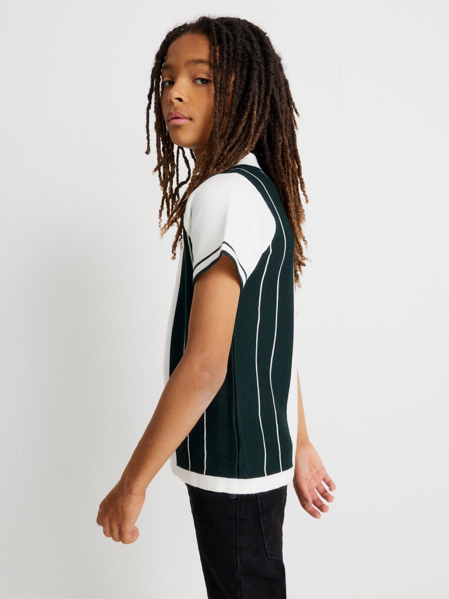 Dsiney Kidz - River Island White/Green Stripe Zip Polo Shirt image 2
