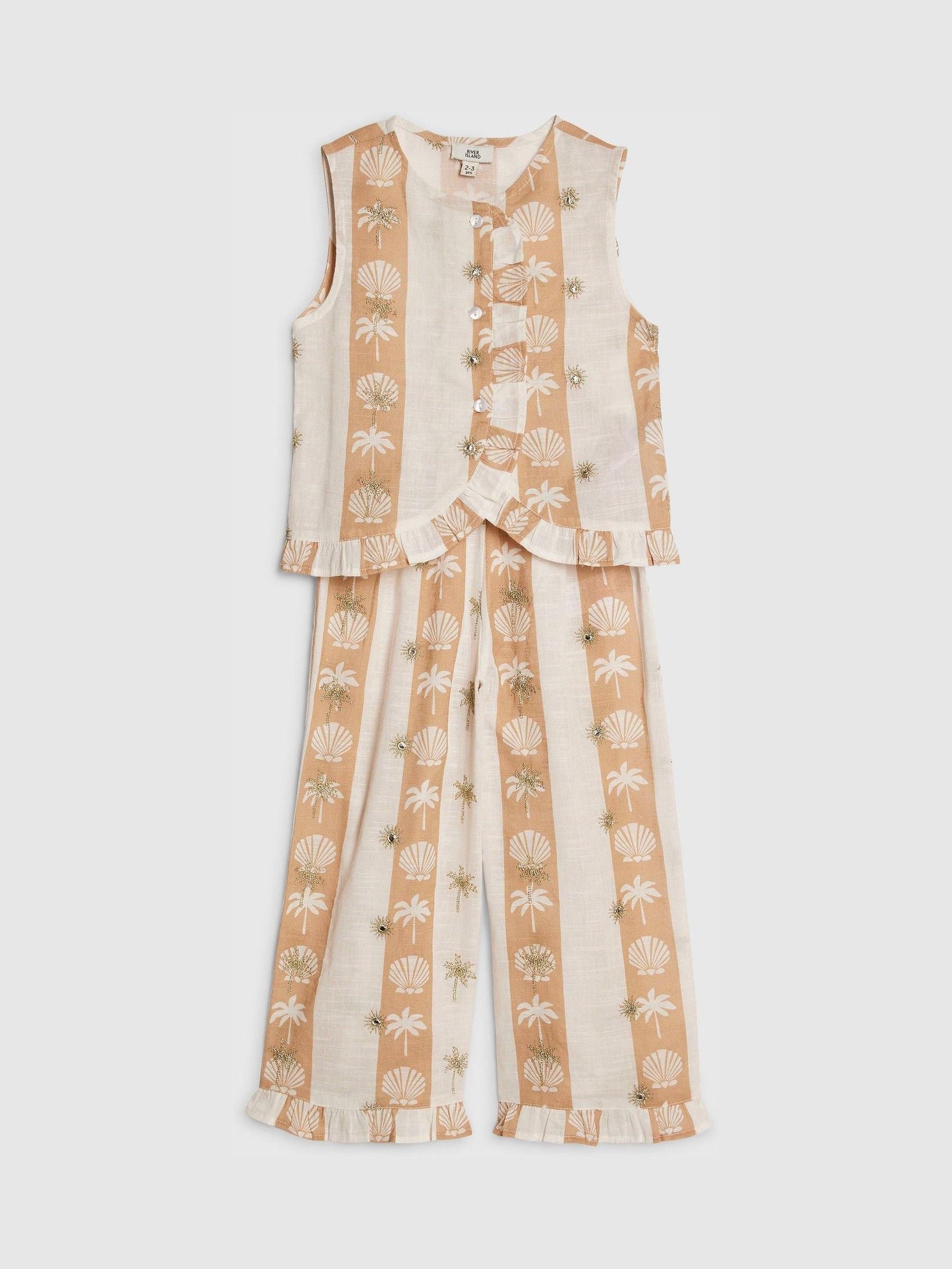River Island Cream Shell Stripe Waistcoat & Trousers Set image 3