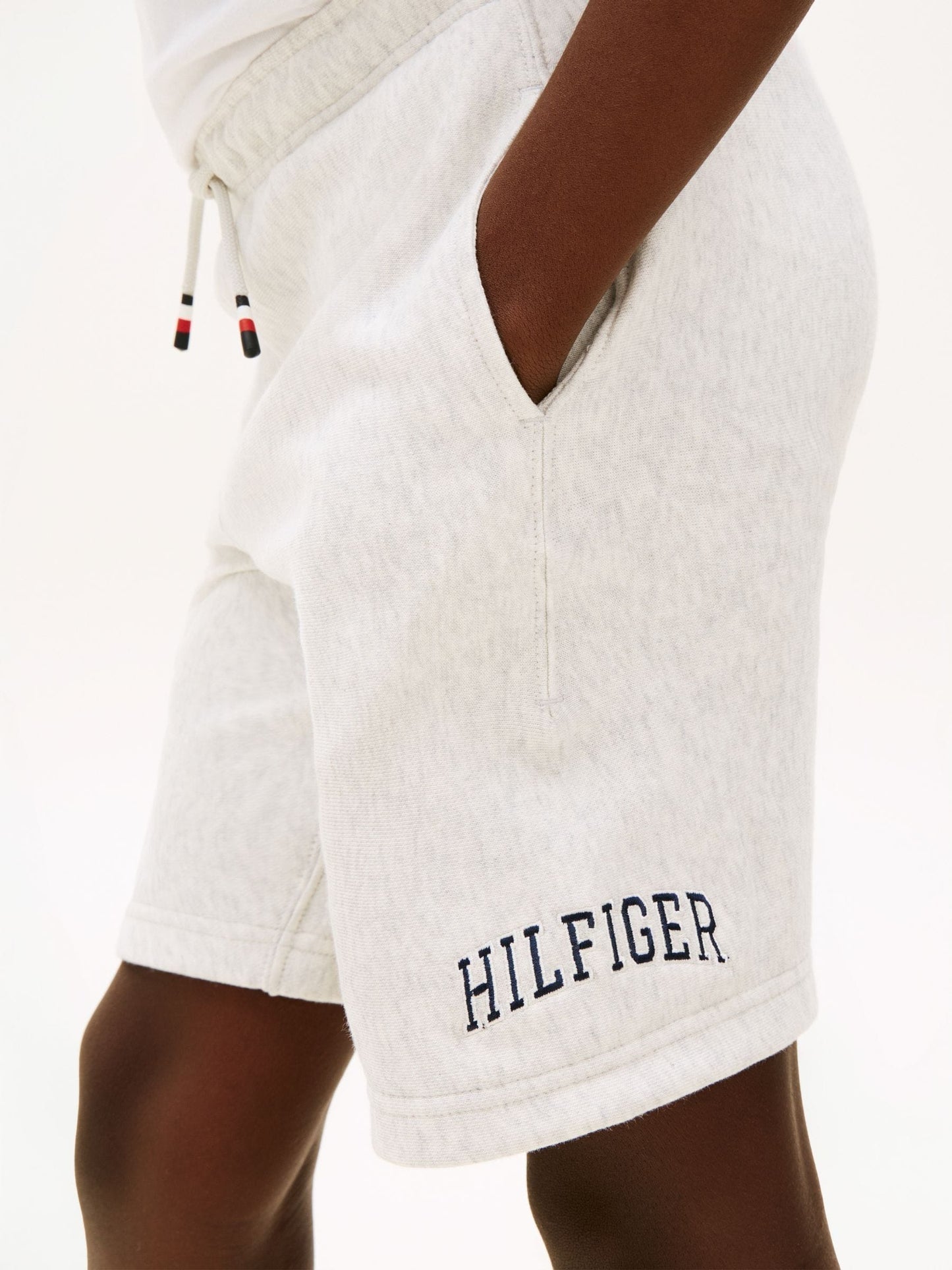 Dsiney Kidz - Tommy Hilfiger Grey Terry Wide Leg Sweat Shorts image 4
