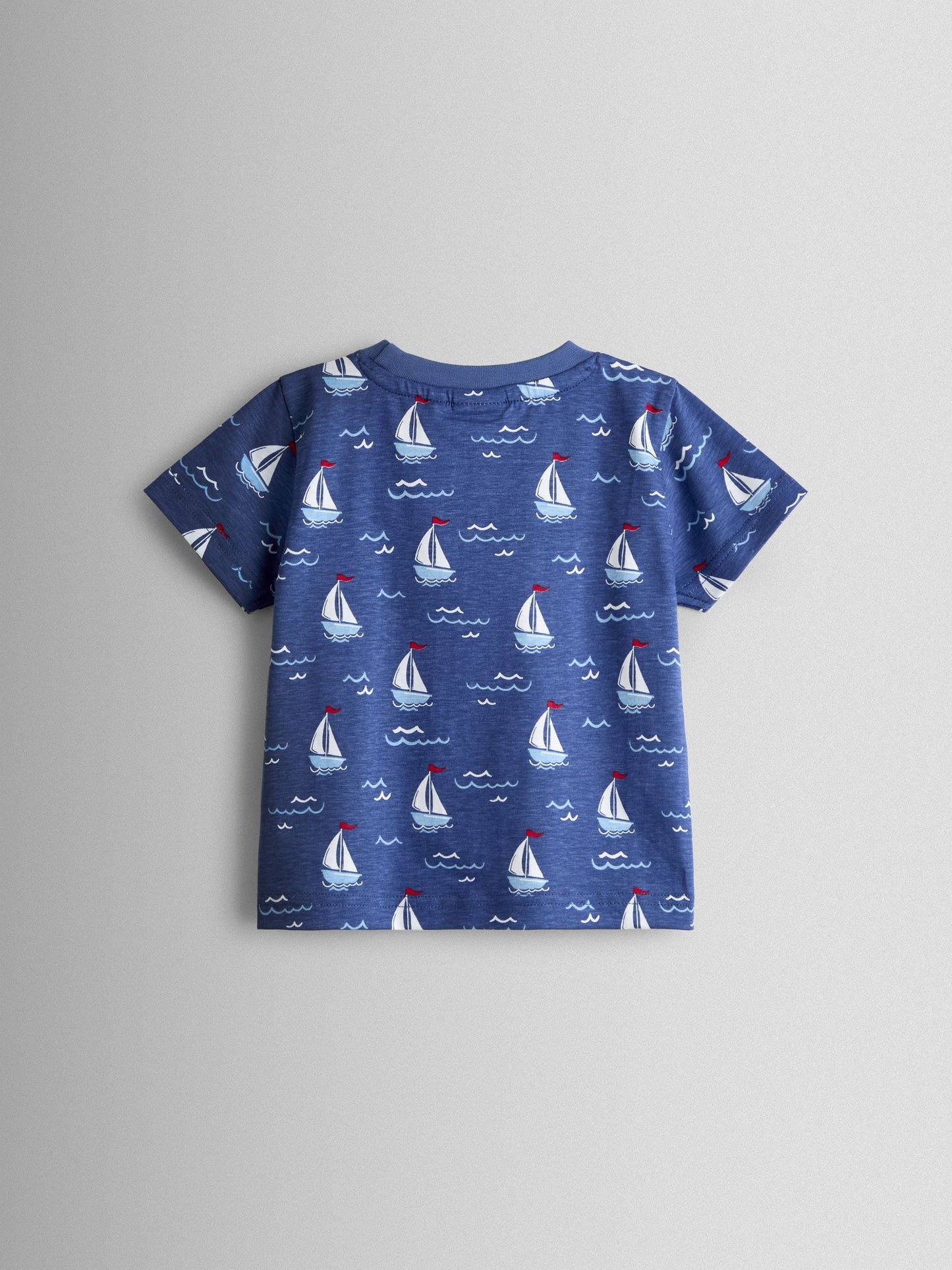 JoJo Maman Bébé Navy Blue Boat T-Shirt image 5