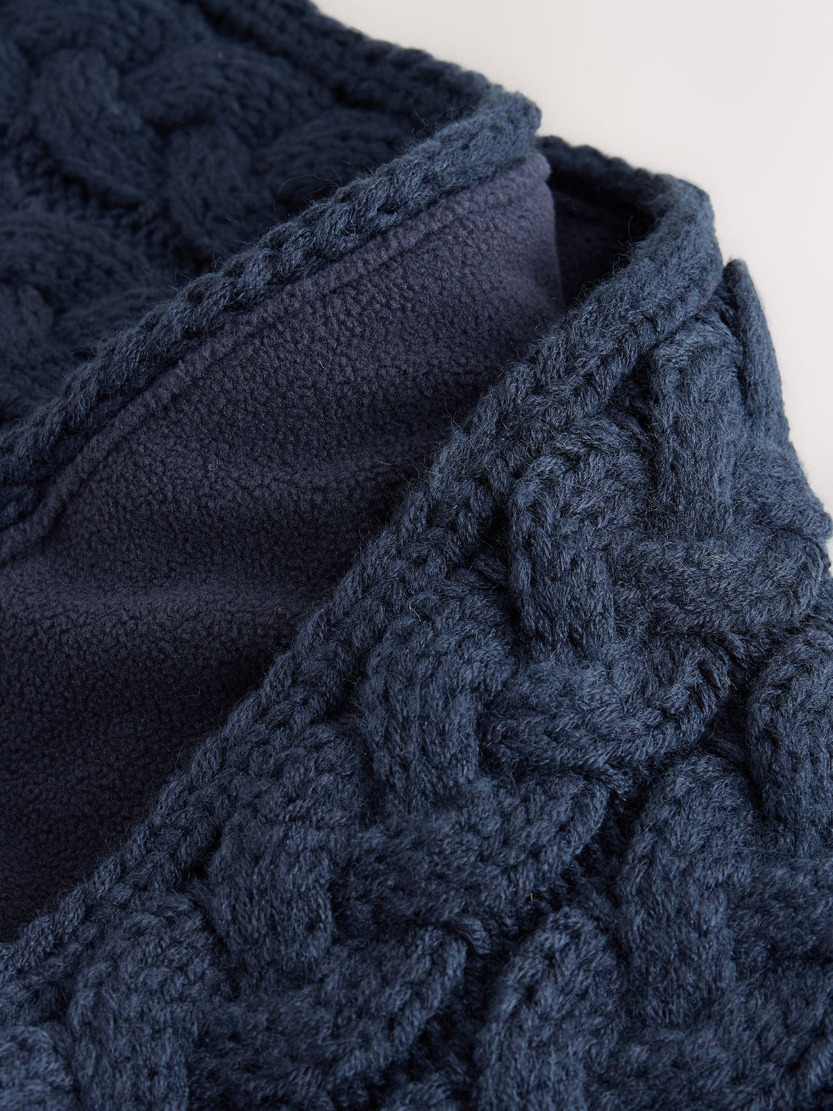 Dsiney Kidz - Navy Cable Knitted Scarf (1-16yrs) image 2