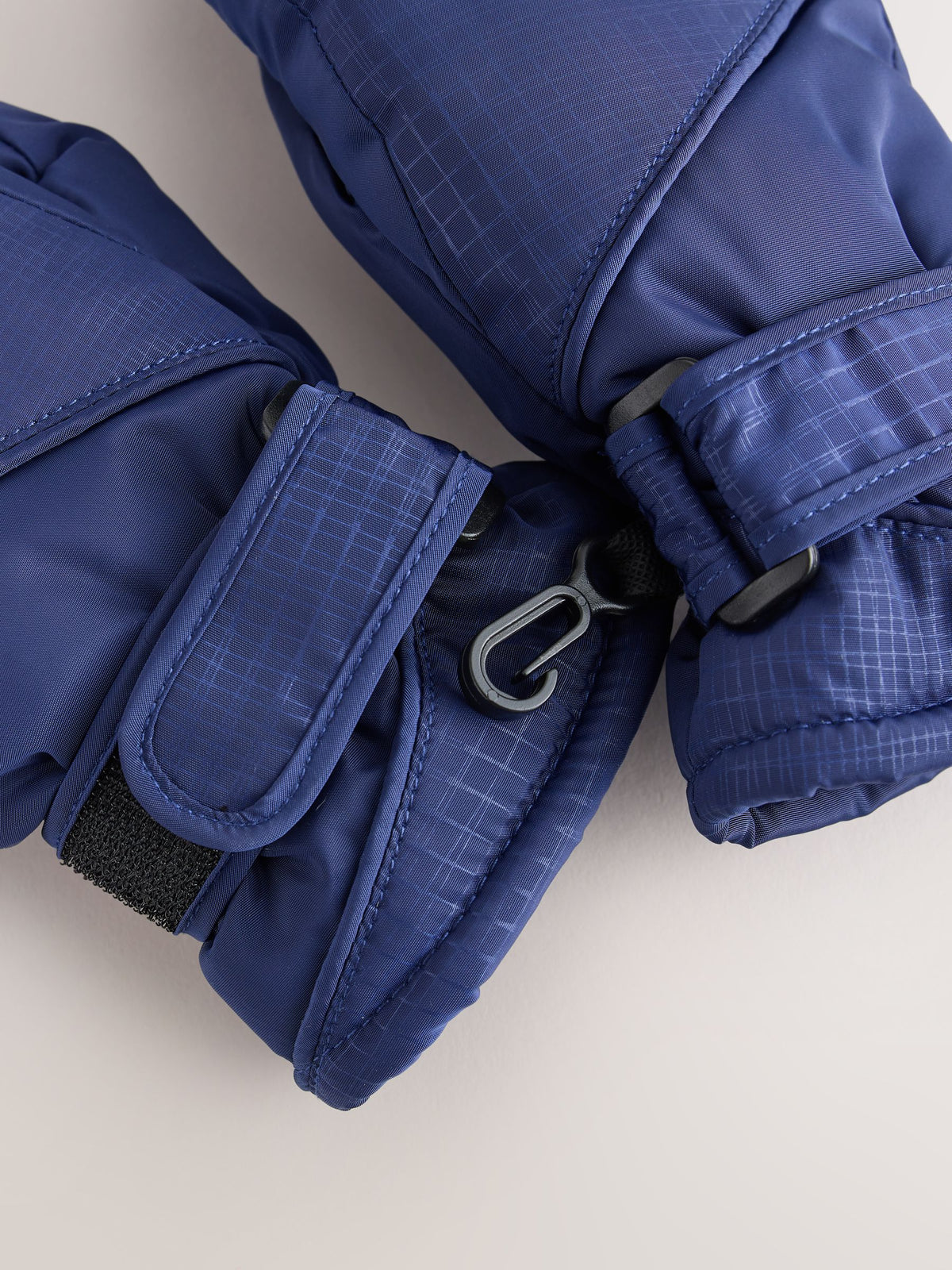 Dsiney Kidz - Navy Ski Gloves (3-16yrs) image 2