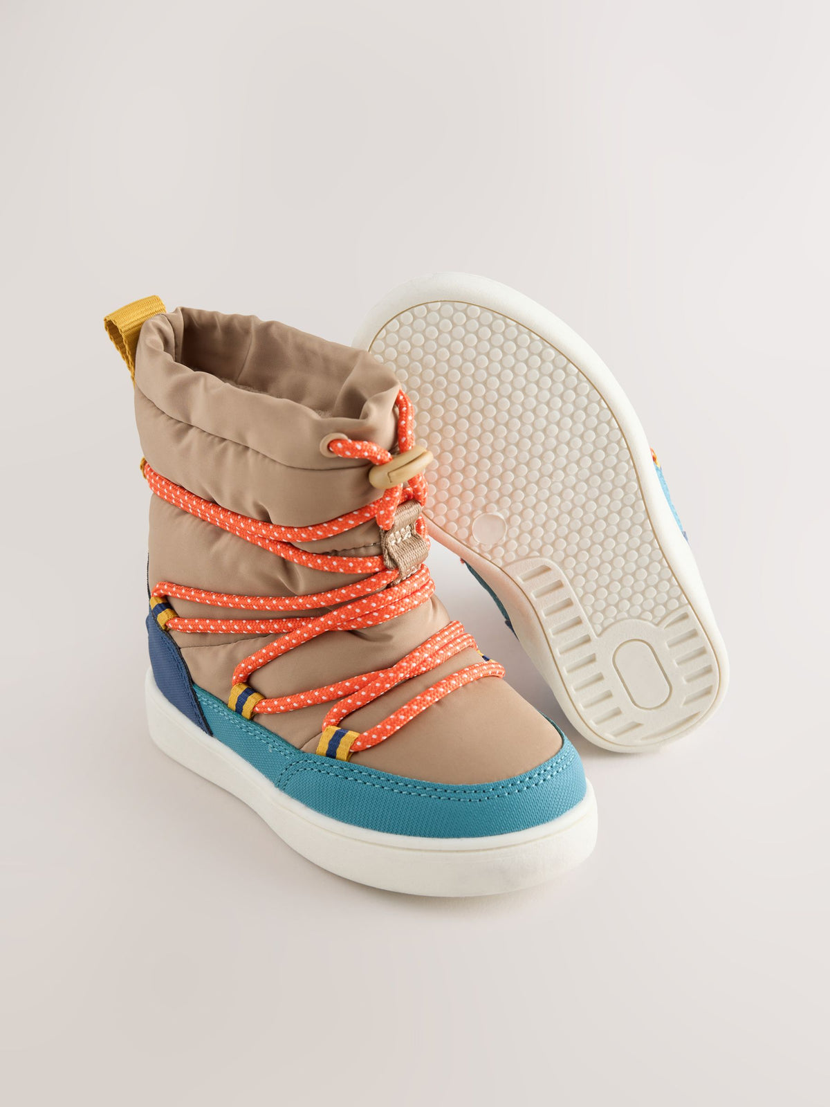 Dsiney Kidz - Neutral Pull On Corded Snow Boots image 4