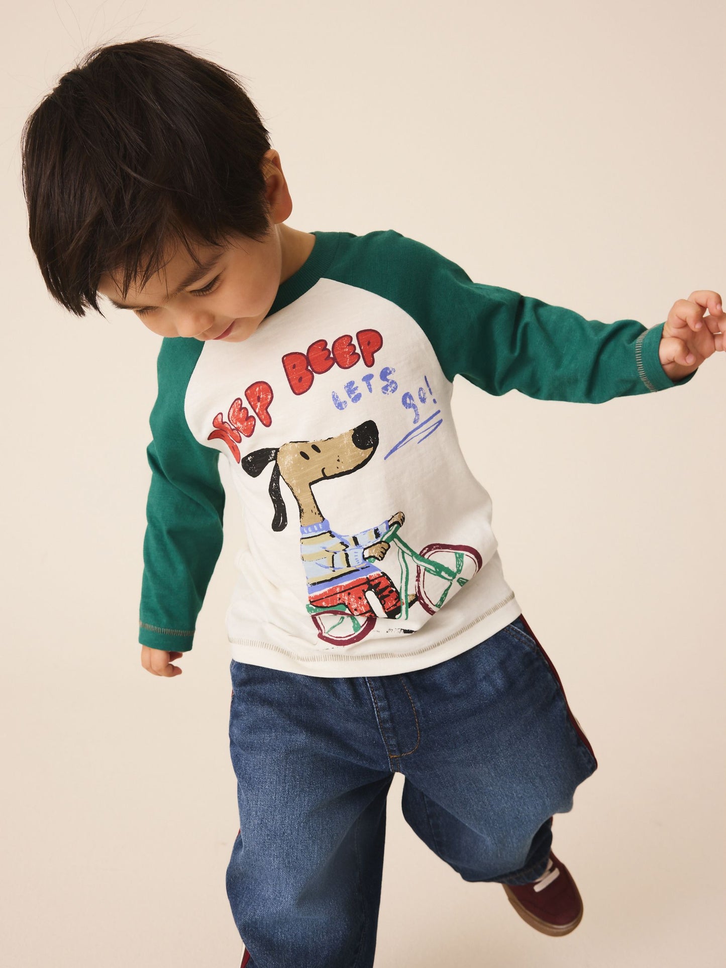 Dsiney Kidz - Green/Ecru Ragan Dog Long Sleeve Graphic T-Shirt (3mths-7yrs) image 2