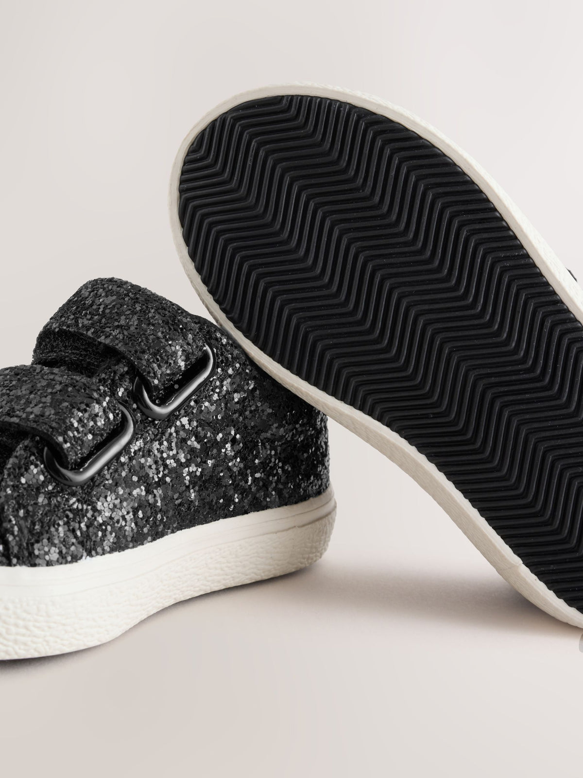 Dsiney Kidz - Black Glitter Standard Fit (F) Chunky Trainers With Touch Fastening image 3