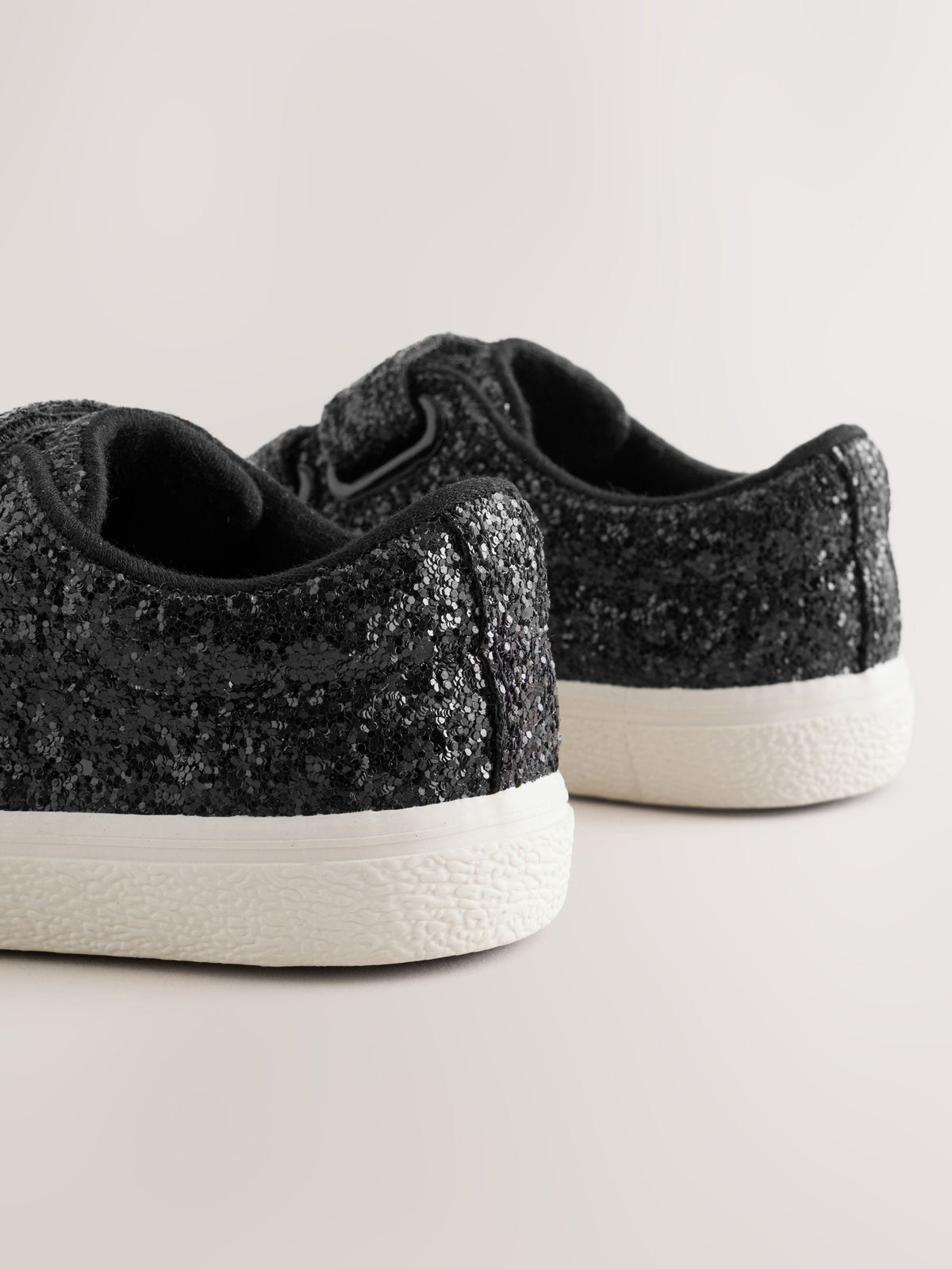 Dsiney Kidz - Black Glitter Standard Fit (F) Chunky Trainers With Touch Fastening image 4