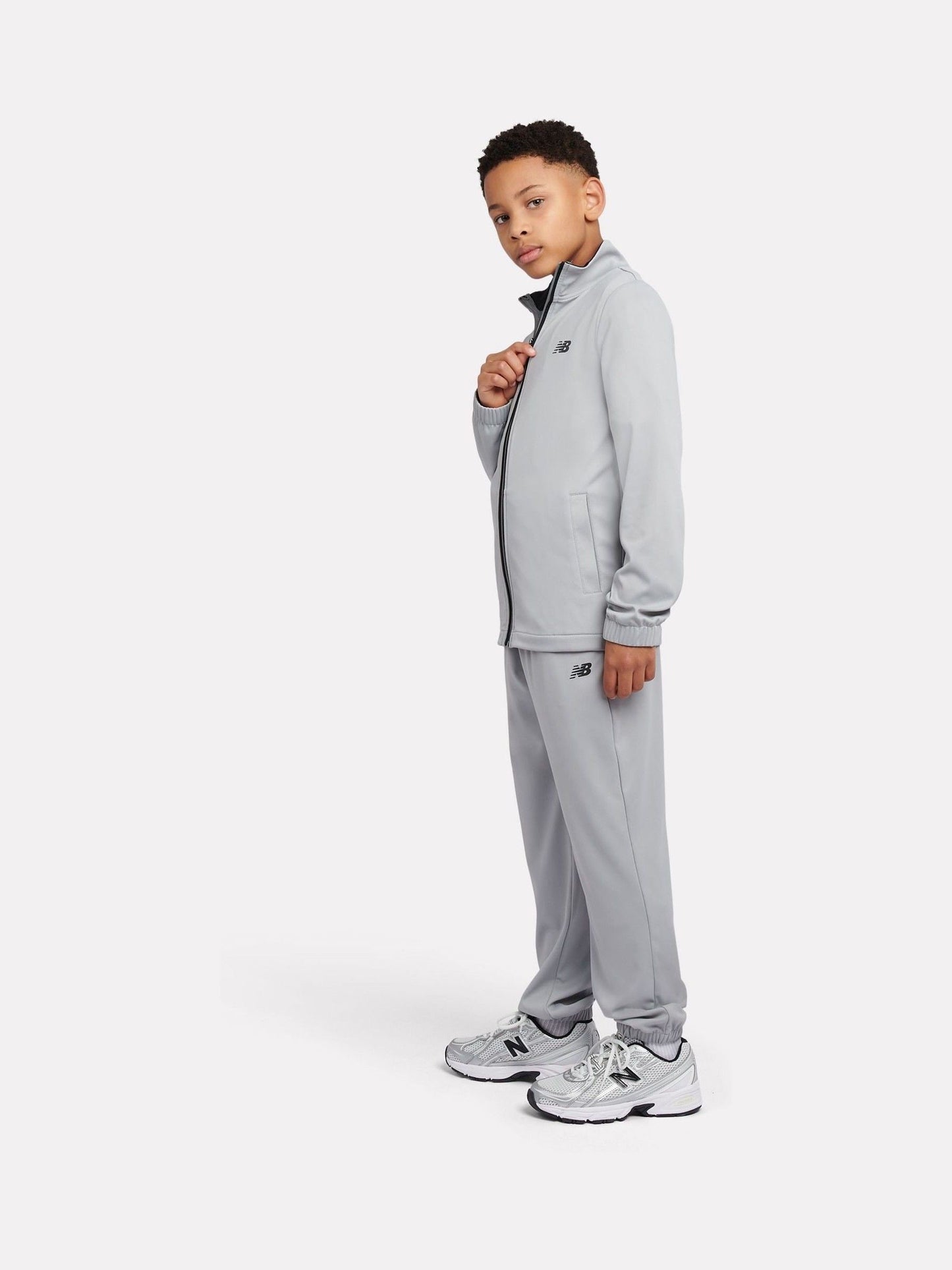 Dsiney Kidz - New Balance Grey Quarter Zip Funnel & Joggers Set image 2