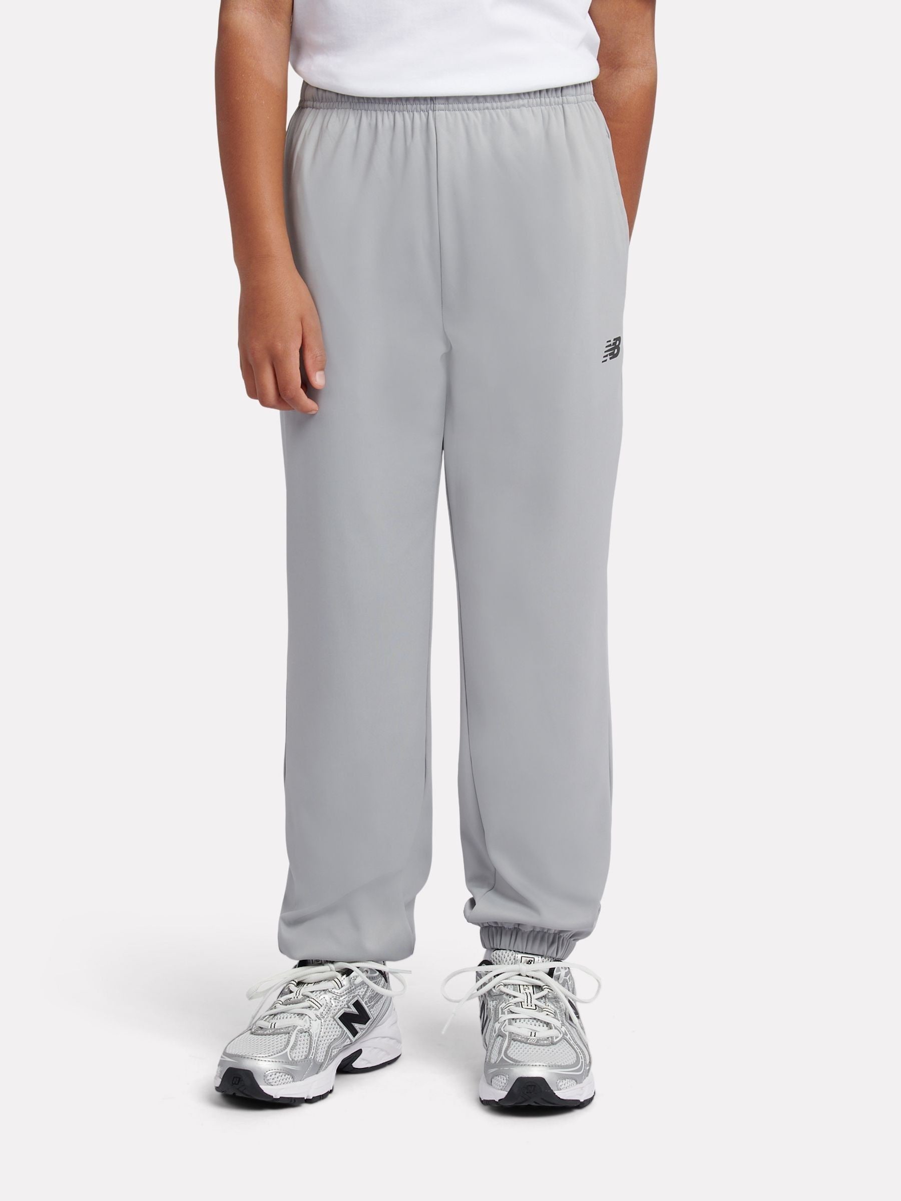 Dsiney Kidz - New Balance Grey Quarter Zip Funnel & Joggers Set image 5