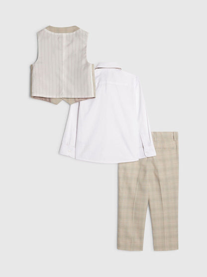 River Island Brown 4 Piece Tailored Waistcoat Shirt Bow Tie & Suit Trouser Set image 3