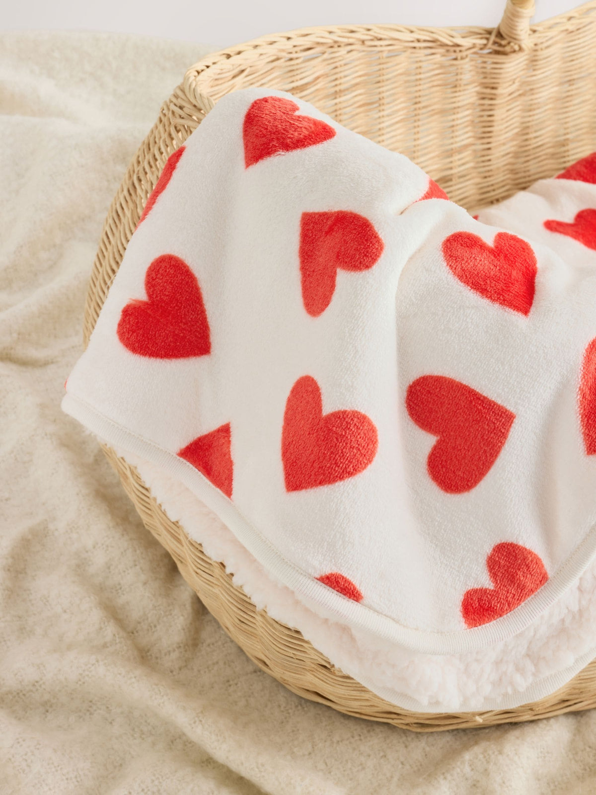 Red Heart Print Fleece Blanket - image 2