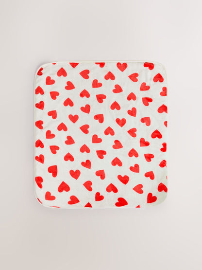 Red Heart Print Fleece Blanket - image 5