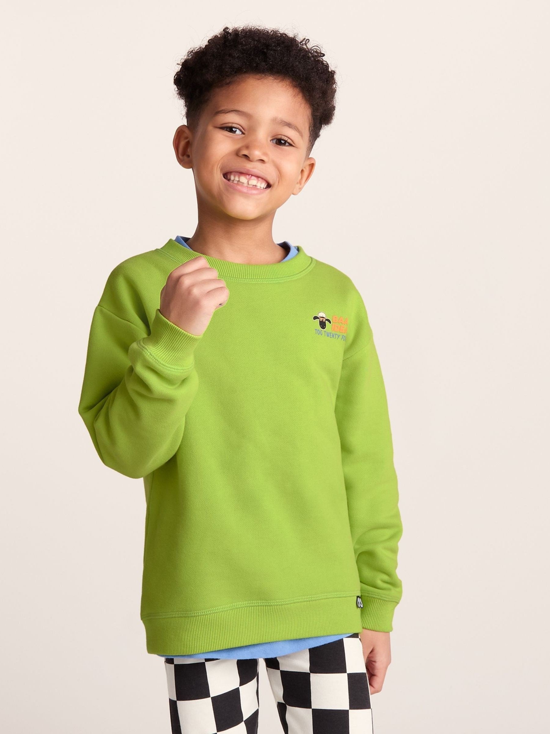 Dsiney Kidz - Tog 24 Green Montadale Kids Shaun The Sheep Crew Sweat Top image 1