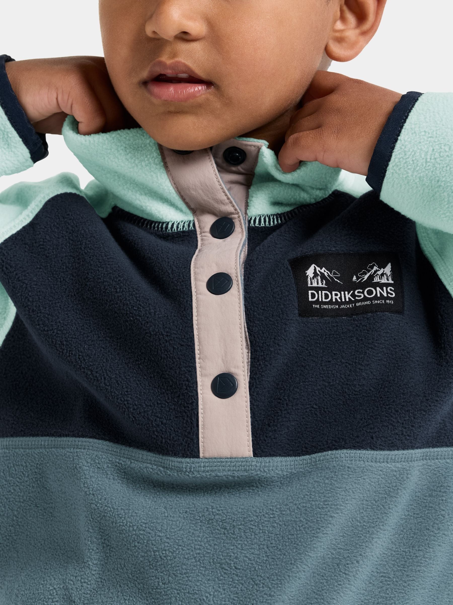 Dsiney Kidz - Didriksons Light Blue Monte Half Button Fleece image 4
