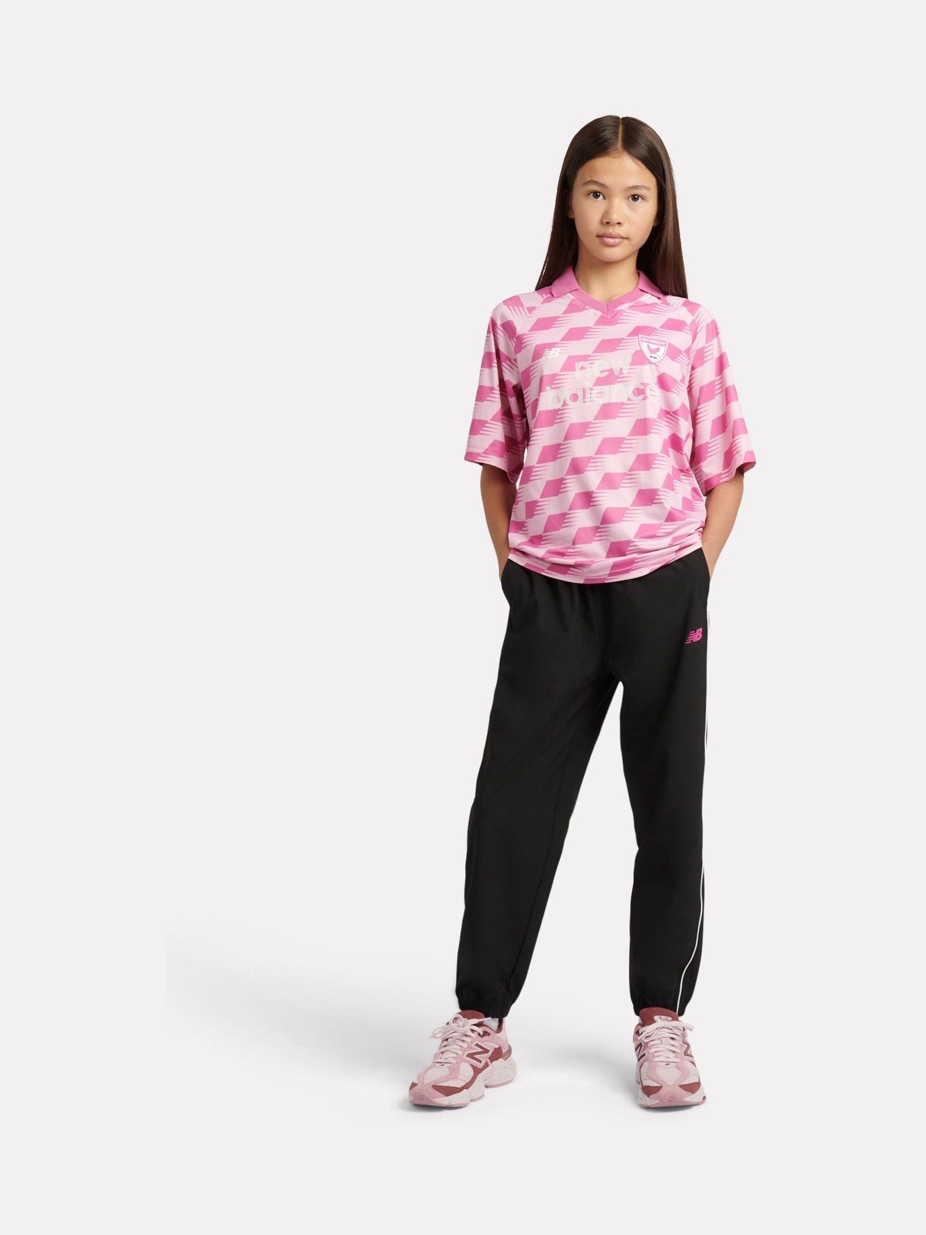 Dsiney Kidz - New Balance Pink Megaspeed Football Shirt image 5