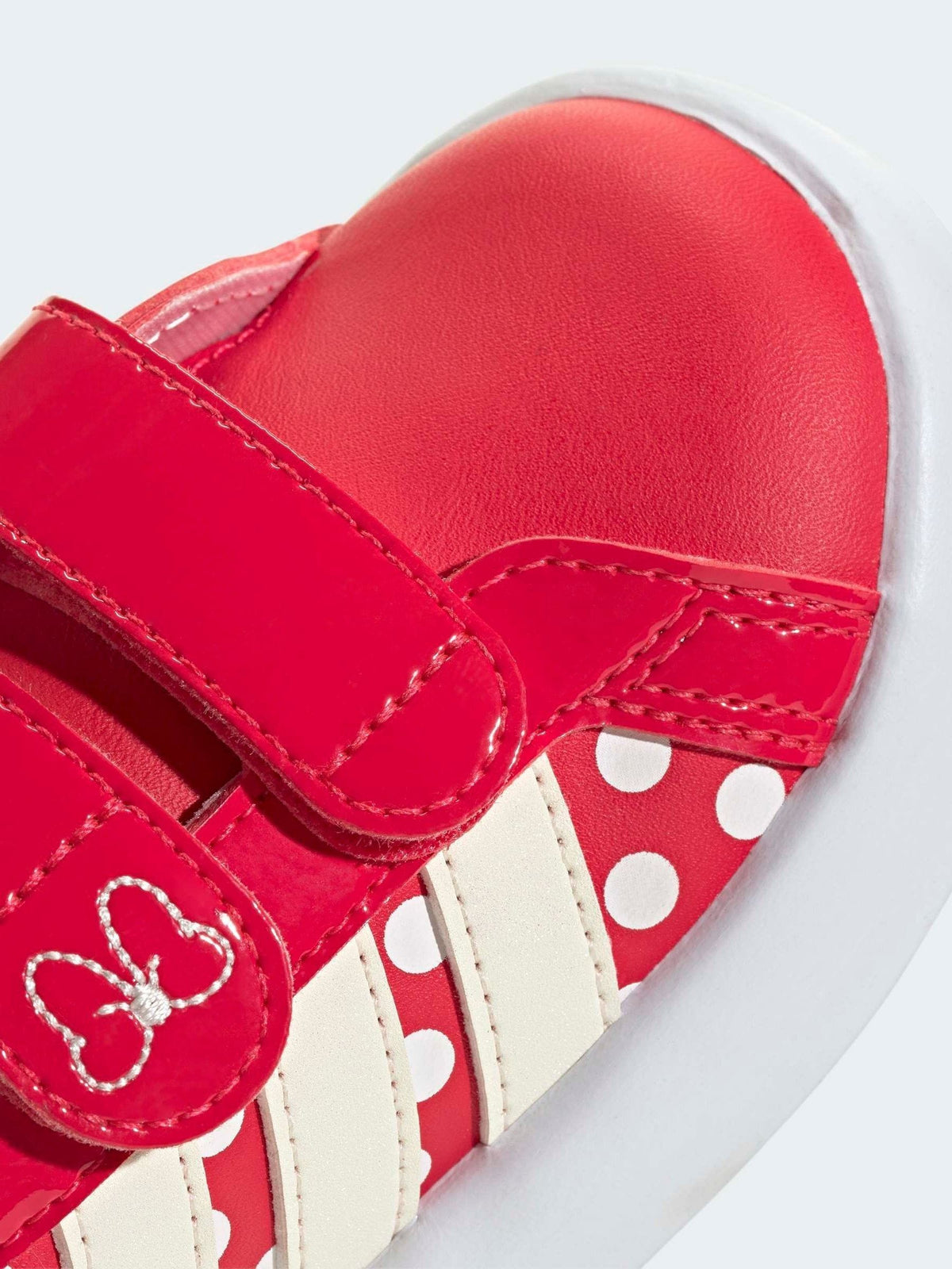 adidas Red Grand Court Minnie Younger Boys Trainers - image 8