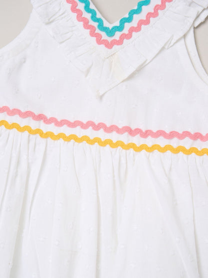 Dsiney Kidz - Miss White Ric Rac Trim Frill Dress image 3
