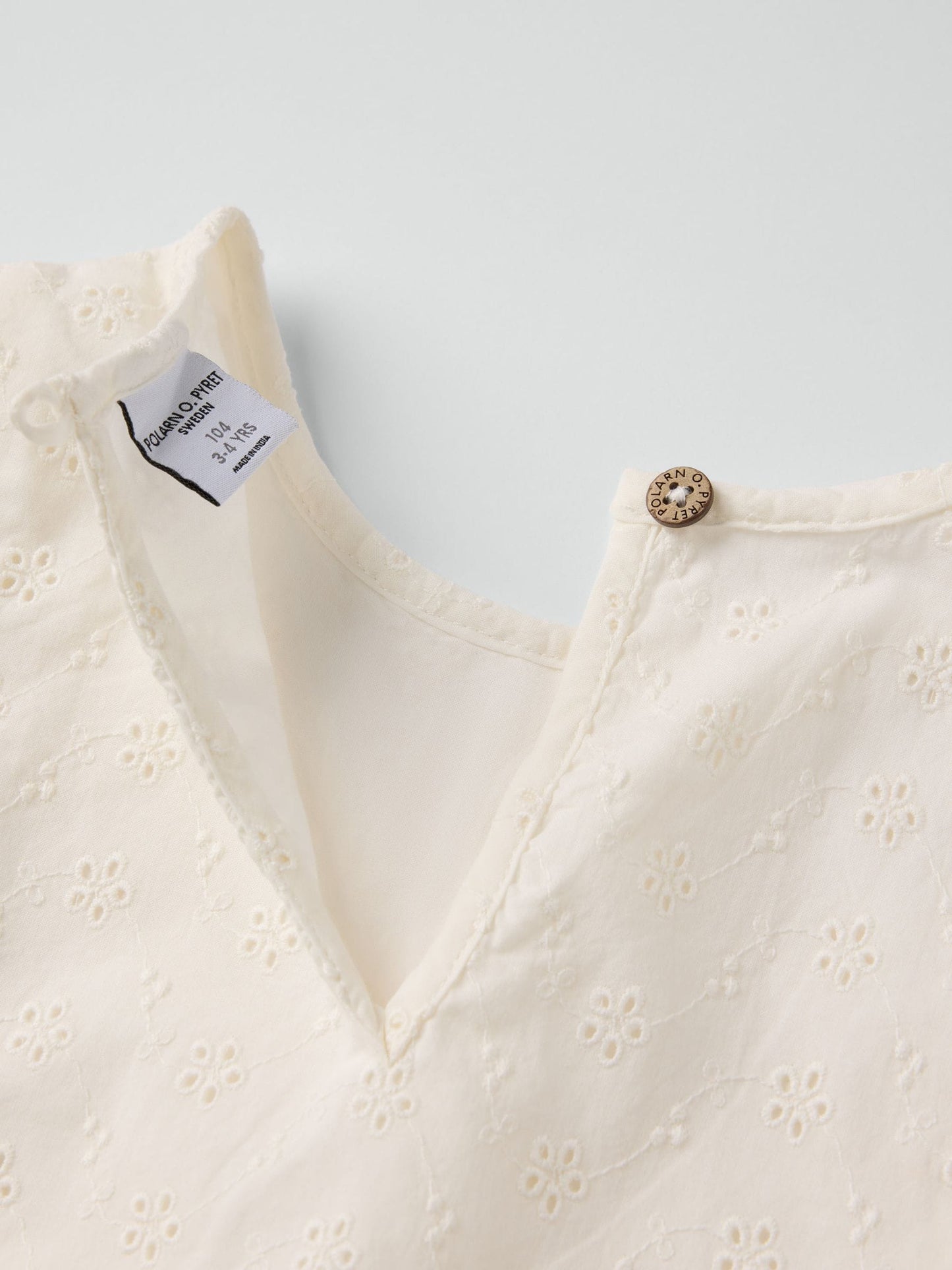 Dsiney Kidz - Polarn O. Pyret White Organic Cotton Ruffled Blouse image 2