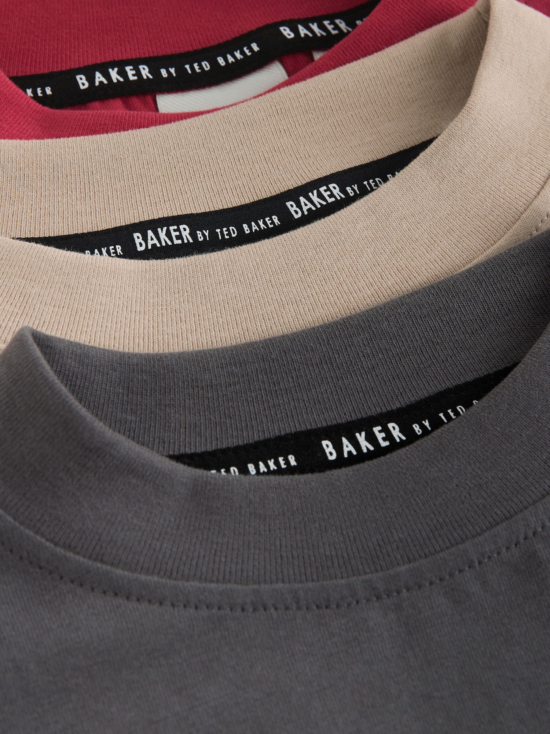 Dsiney Kidz - Baker by Ted Baker Stone/Red/Charcoal 3 Pack Long Sleeve Graphic T-Shirts image 6