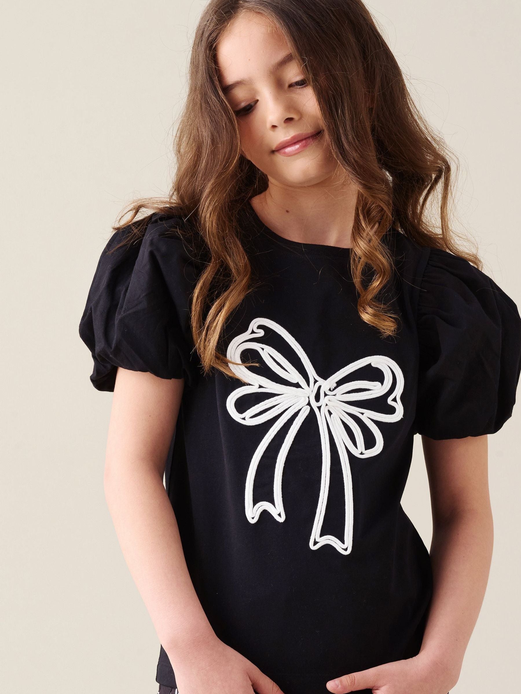 Dsiney Kidz - Angel & Rocket Black Aofie Bow Embellished T-Shirt image 1