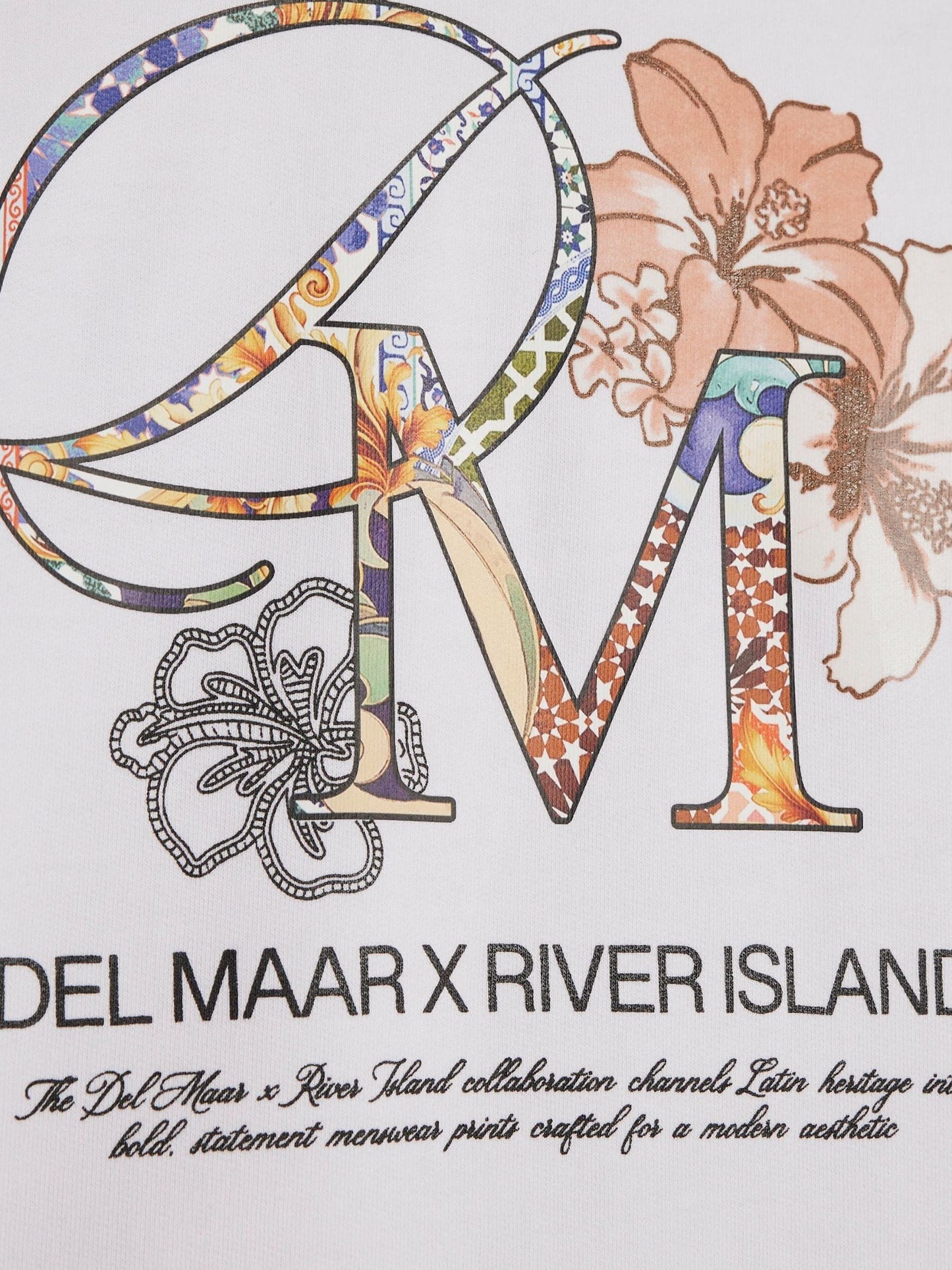 Dsiney Kidz - River Island White Del Maar T-Shirt & Shorts Set image 4