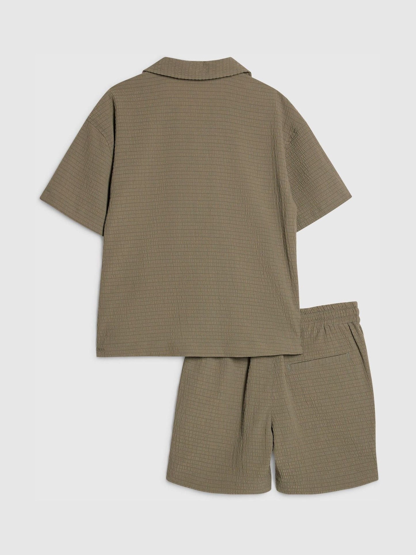 Dsiney Kidz - River Island Green Textured Revere Shirt & Shorts Set image 2