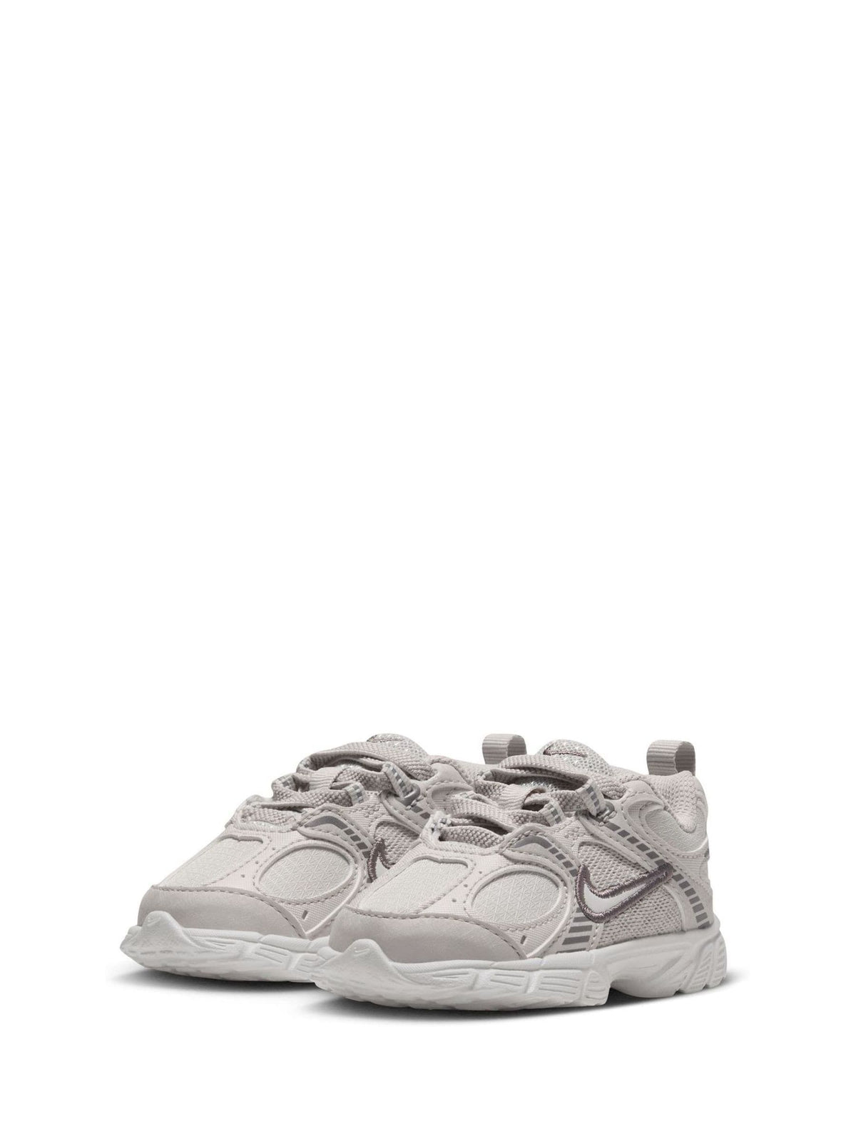 Dsiney Kidz - Nike Black Infant  Runner Trainers image 2