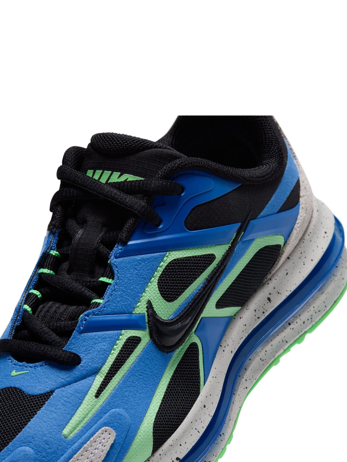Dsiney Kidz - Nike Black/White Blue Youth Air Max 26 Trainers image 6