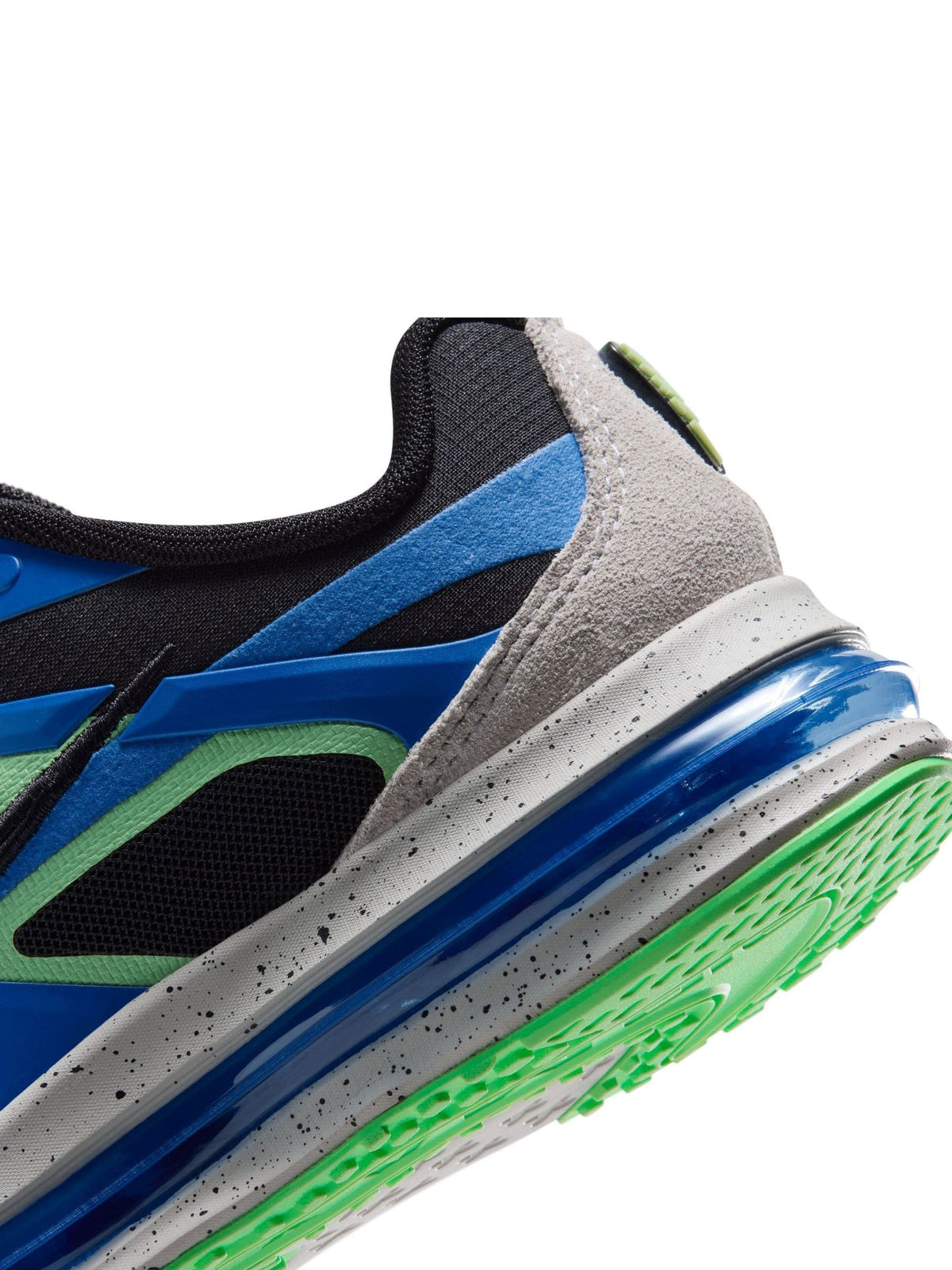 Dsiney Kidz - Nike Black/White Blue Youth Air Max 26 Trainers image 7