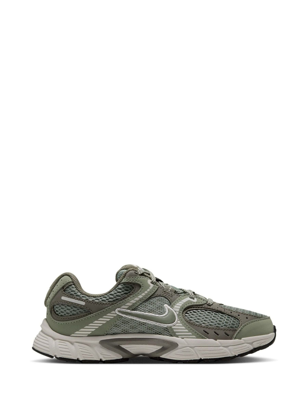Nike Jade Green Youth V5 Runner Trainers - image 1