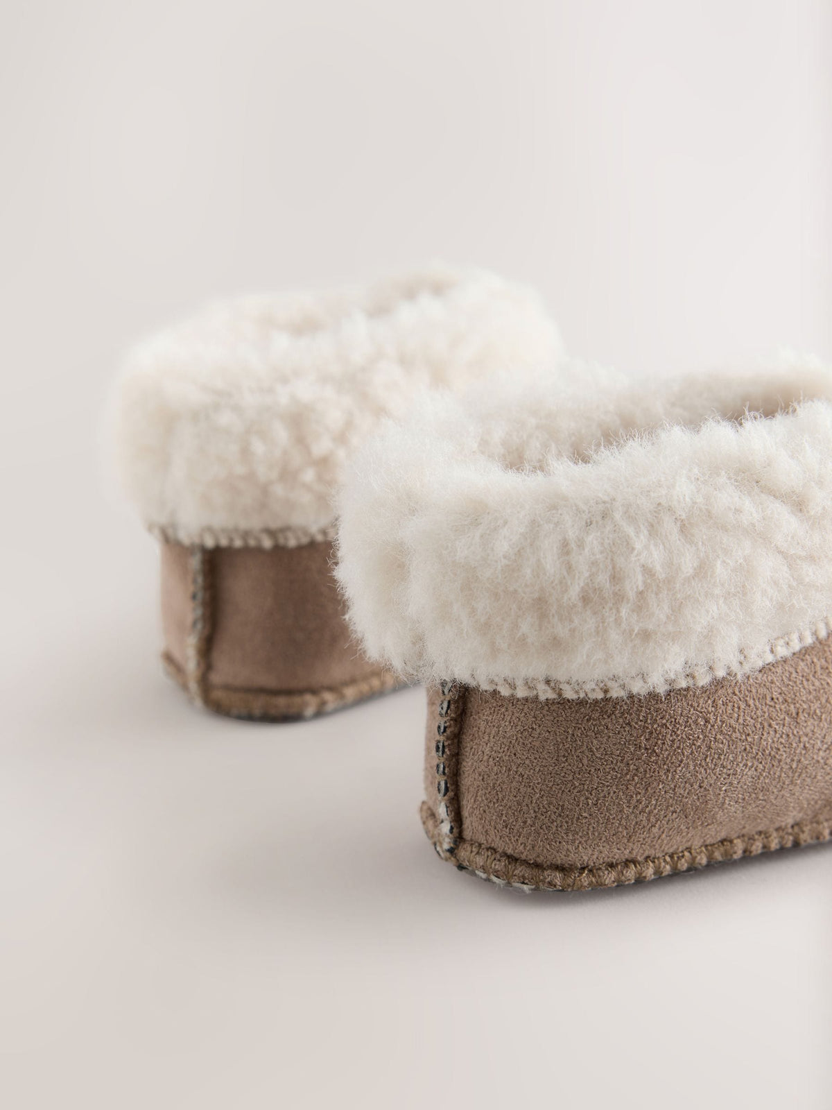 Brown Dog Pull On Baby Slippers (0-2mths) - image 4