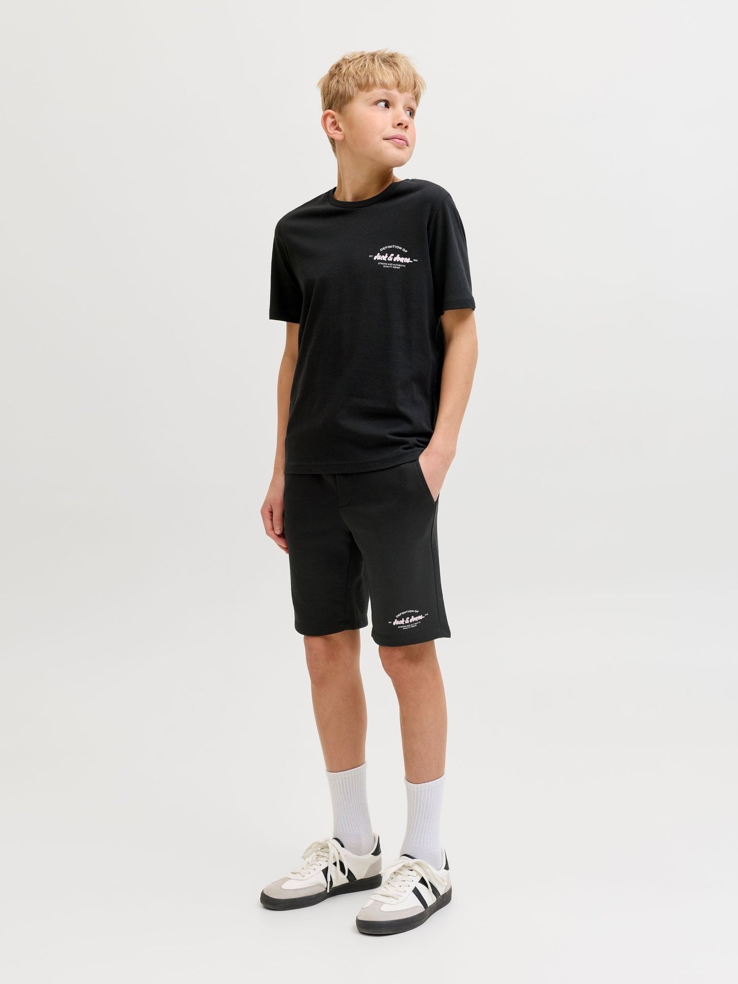 Dsiney Kidz - JACK & JONES JUNIOR Black T-Shirt And Shorts Set image 1