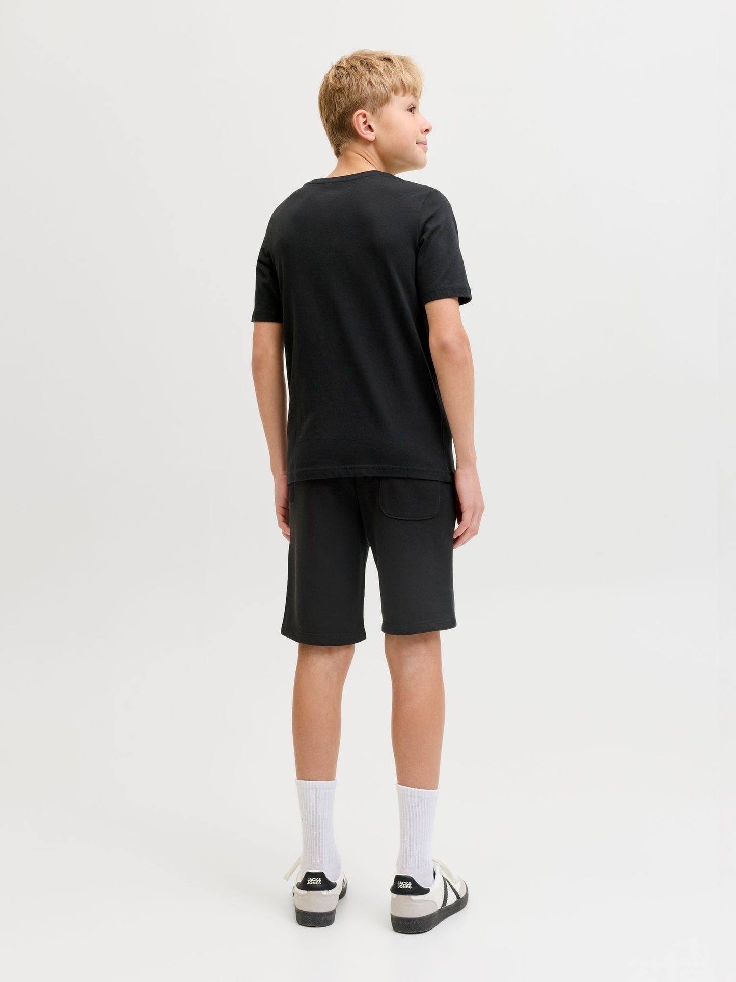 Dsiney Kidz - JACK & JONES JUNIOR Black T-Shirt And Shorts Set image 2