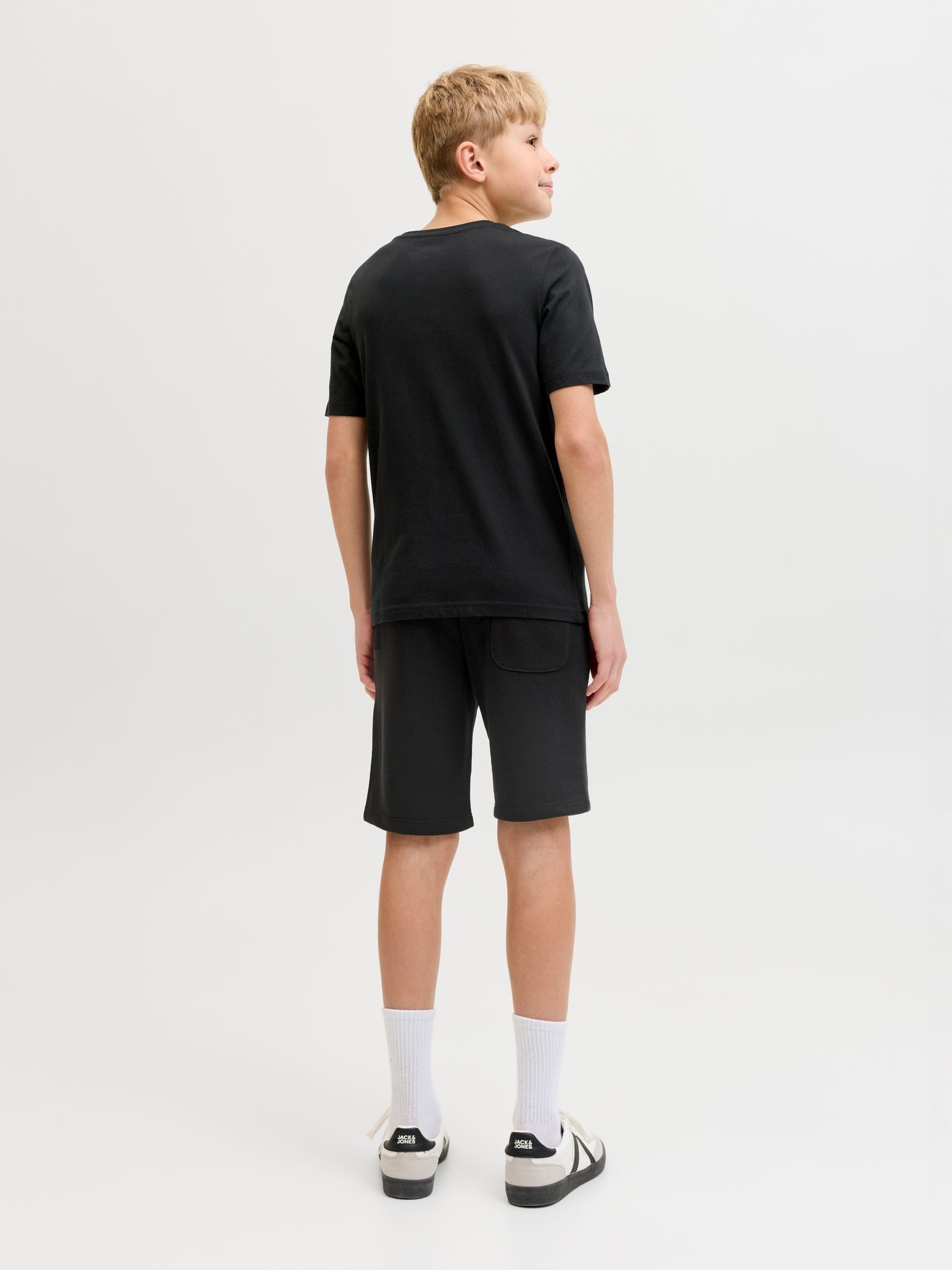 Dsiney Kidz - JACK & JONES JUNIOR Black T-Shirt And Shorts Set image 2
