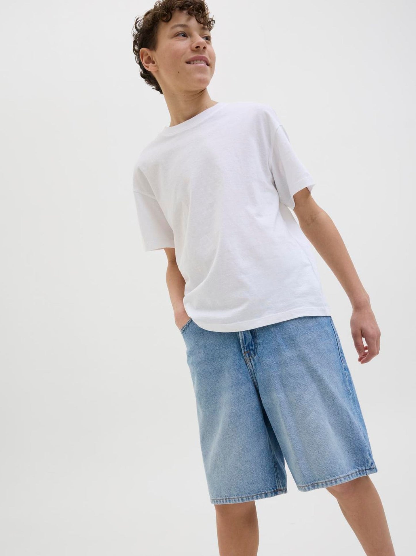Dsiney Kidz - JACK & JONES Junior Mid Blue Loose Fit Tony Denim Shorts image 1