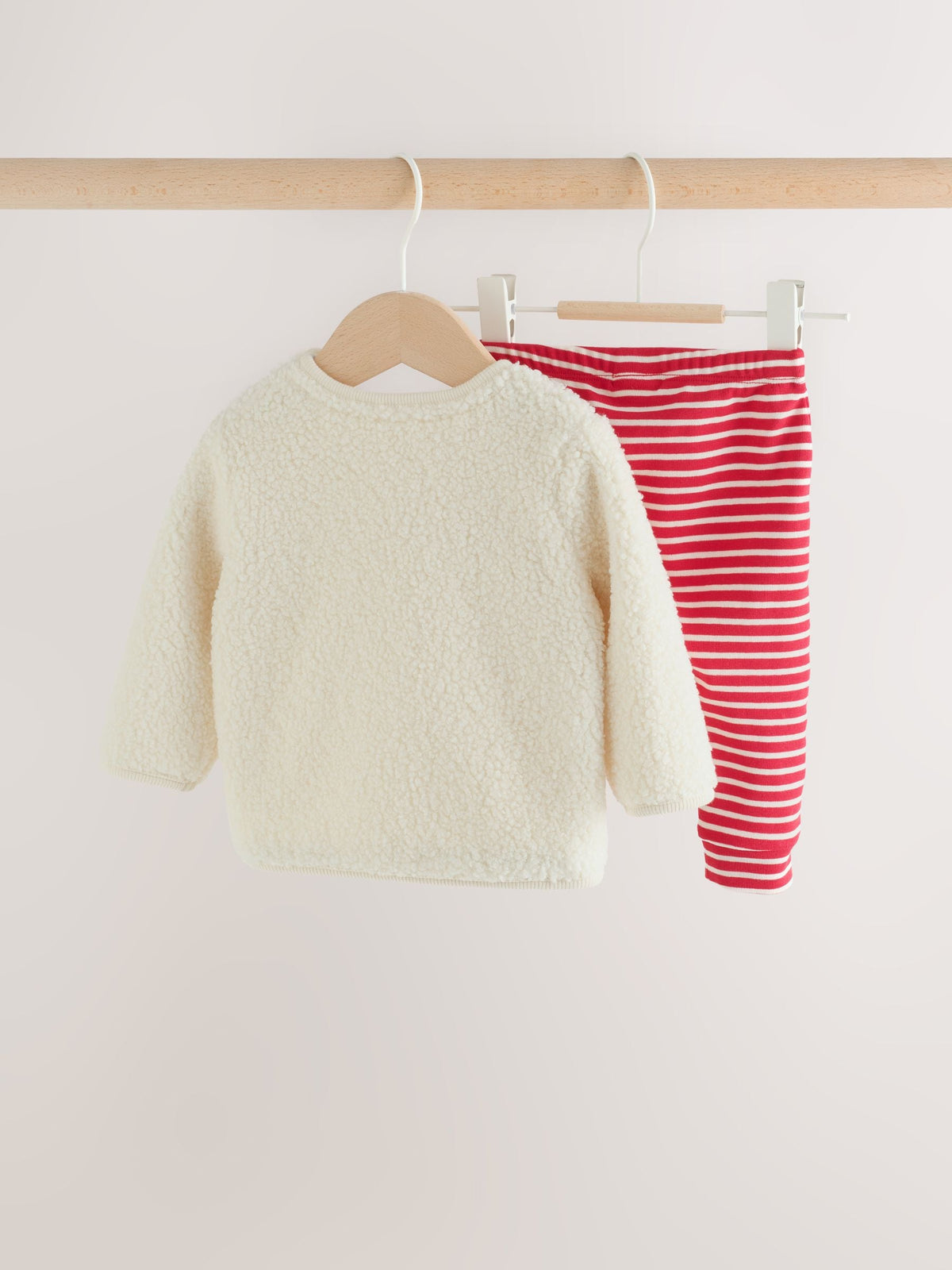 Neutral Reindeer Baby Fleece Top and Leggings Set (0mths-2yrs) - image 4