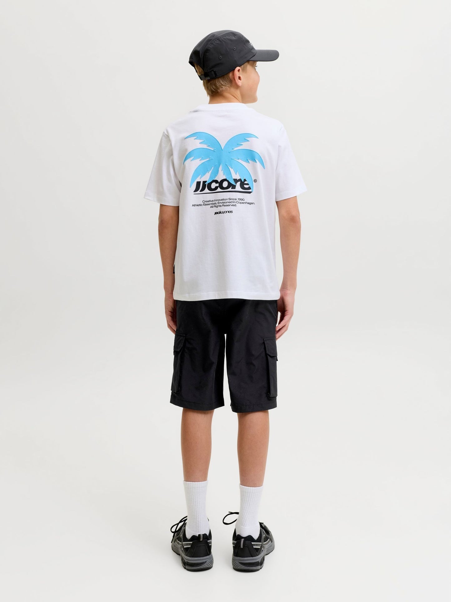 Dsiney Kidz - JACK & JONES JUNIOR Black Tech Cargo Jogger Shorts image 3