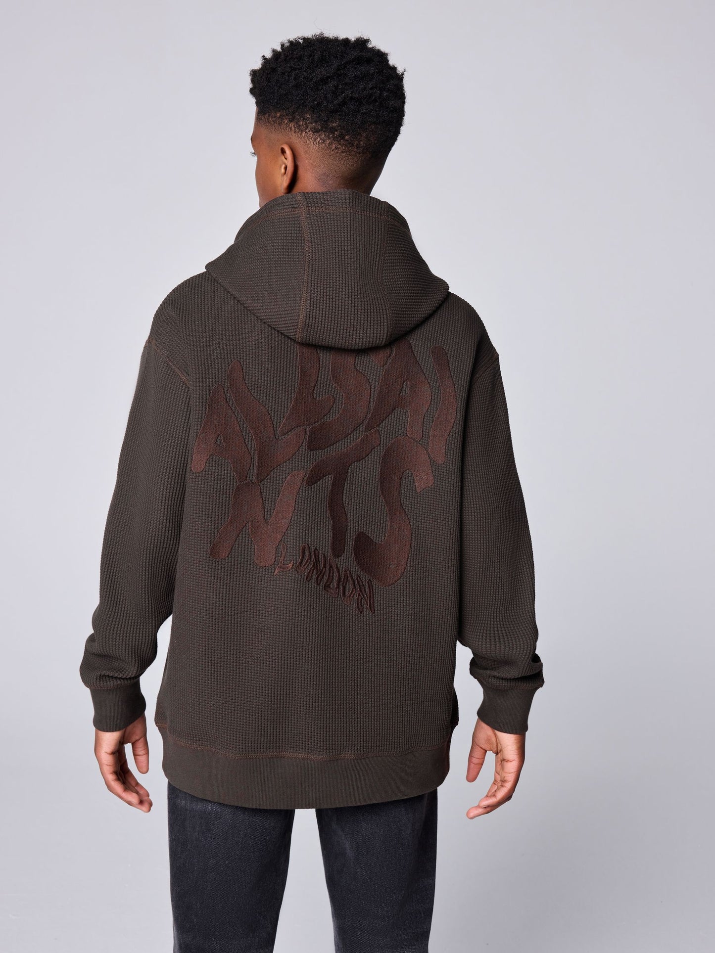Dsiney Kidz - smALLSAINTS Brown Orlando Oversized Pullover Waffle Hoodie image 3