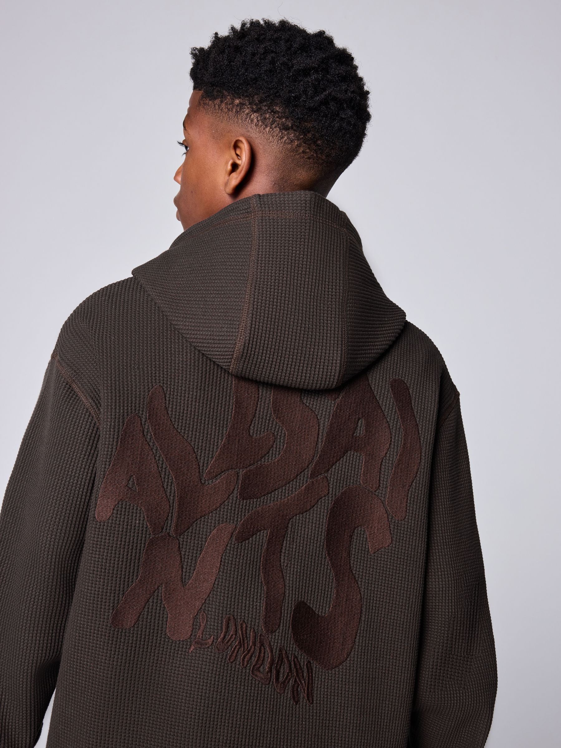 Dsiney Kidz - smALLSAINTS Brown Orlando Oversized Pullover Waffle Hoodie image 5